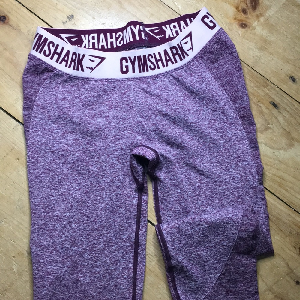 Purple/pink medium GYMSHARK leggings
